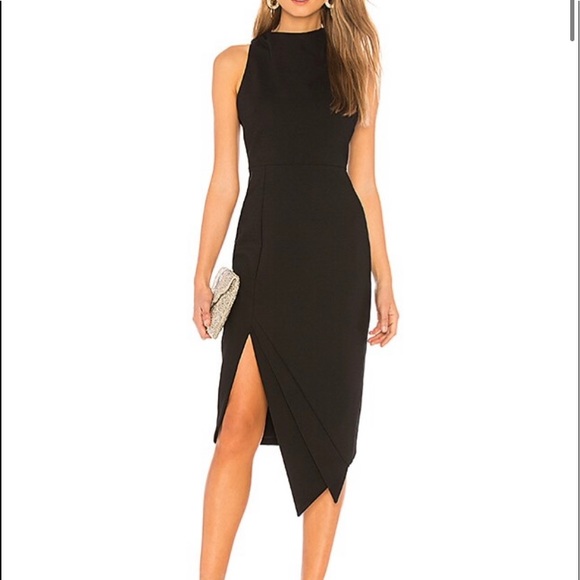 Elliatt Dresses & Skirts - NWT stunning Elliatt dress from Revolve